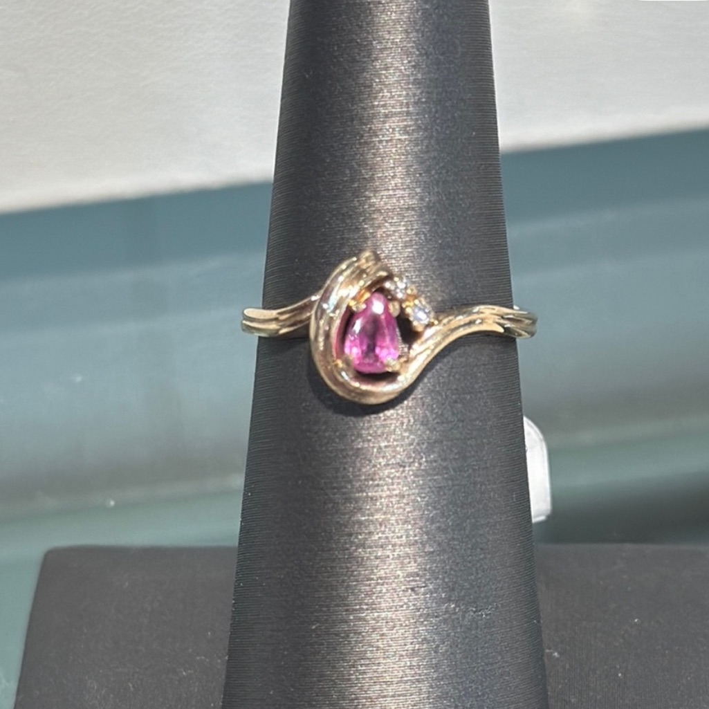 10k Yellow Gold, Teardrop Shaped, Pink Sapphire & Diamond Ring.